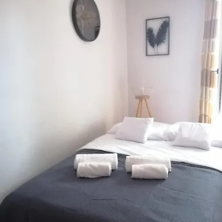 Tylko Dla Orlow Apartment
